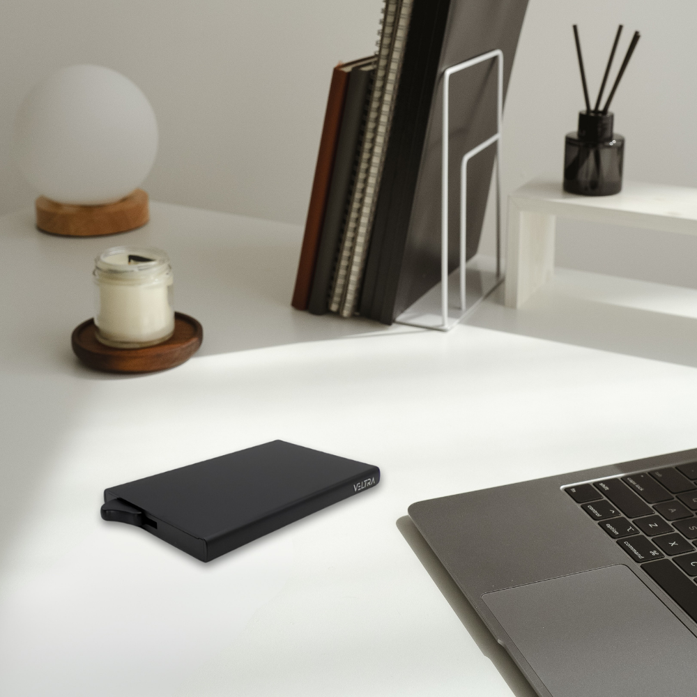 Pasjeshouder uitschuifbaar | Aluminium | RFID bescherming | 1-7 pasjes | Zwart