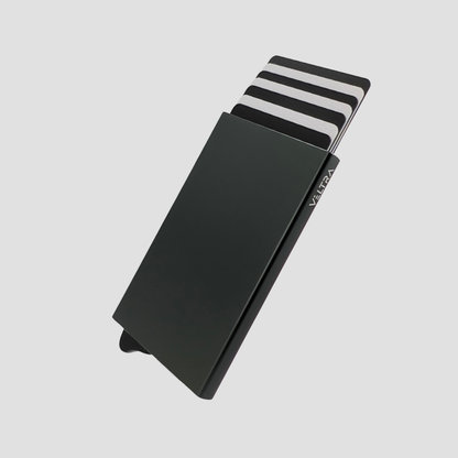 Pasjeshouder uitschuifbaar | Aluminium | RFID bescherming | 1-7 pasjes | Groen